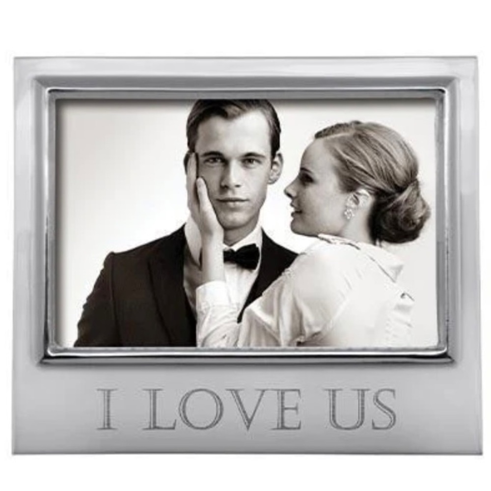 NWT Mariposa Signature Frame